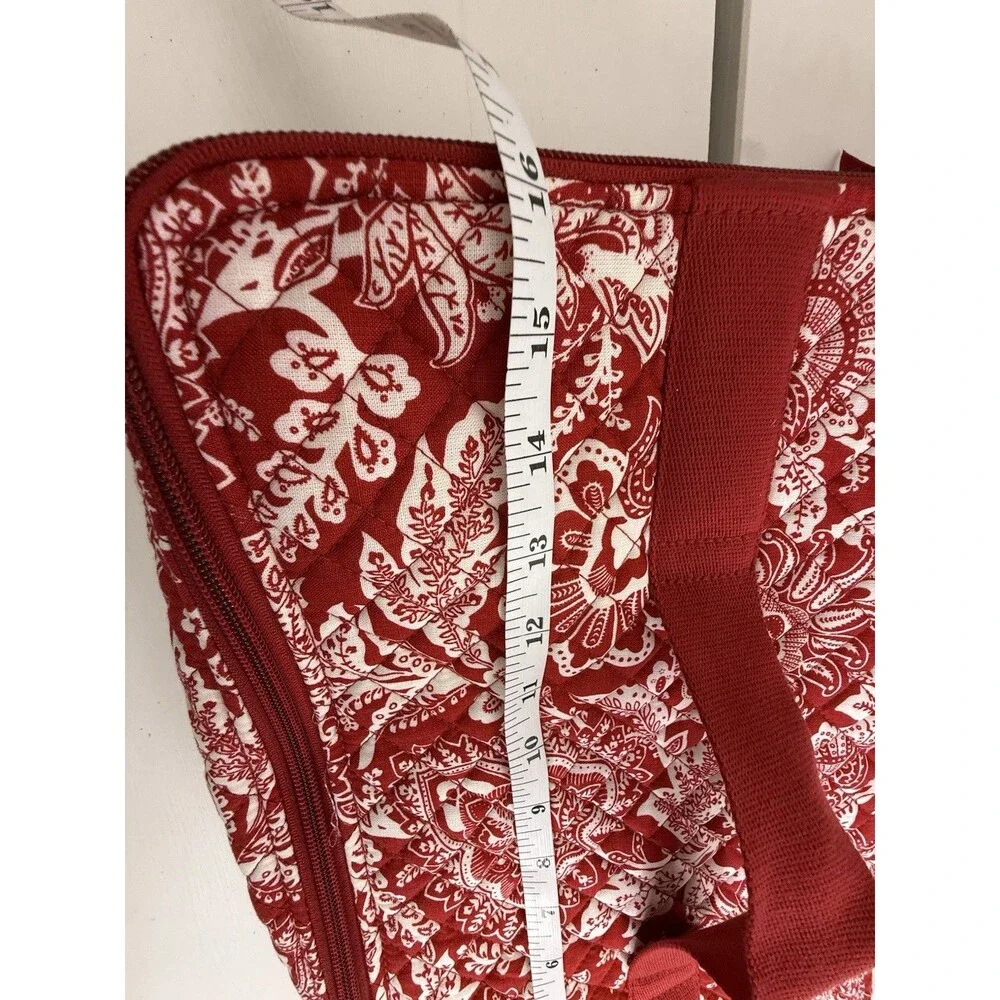 Vera Bradley Red White Quilted Travel Cosmetic Organizer Case Floral Bag
